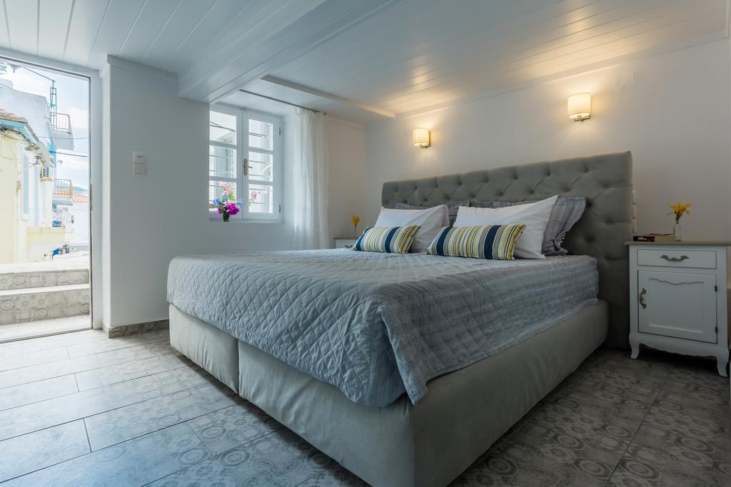 Evagelia'S Deluxe Villa Skopelos Extérieur photo